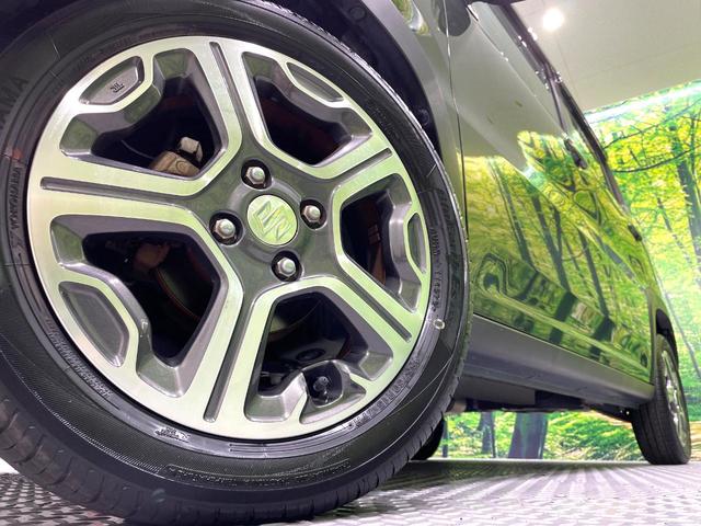 �y�����P�T�C���`�A���~�z�C�[���z�O�ςɃ}�b�`���������A���~�z�C�[���𑕒����Ă���܂��B�e��ЊO�A���~�z�C�[����A�X�^�b�h���X�^�C�����戵�����Ă���܂��B���񂲑��k����������