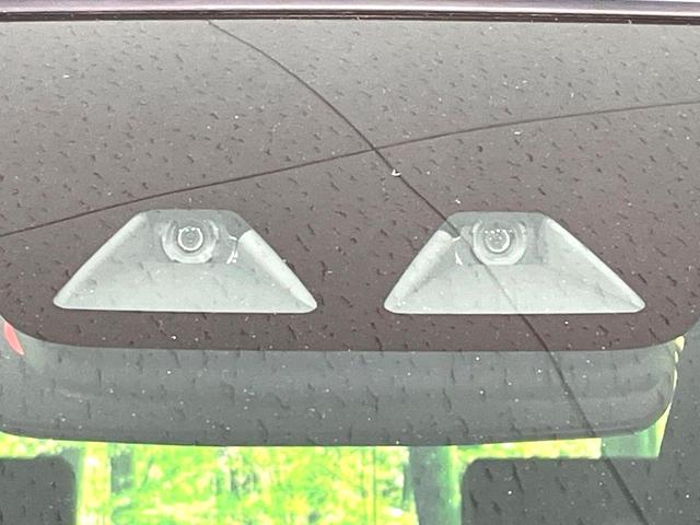 �y�X�}�[�g�A�V�X�g�z���s���ɑO���̎ԗ�����F�����A�Փ˂������Ȏ��͌x��ƃu���[�L�ŏՓˉ���Ɣ�Q�y�����A�V�X�g�B�����S�Ƀh���C�u�����y���݂��������܂��B