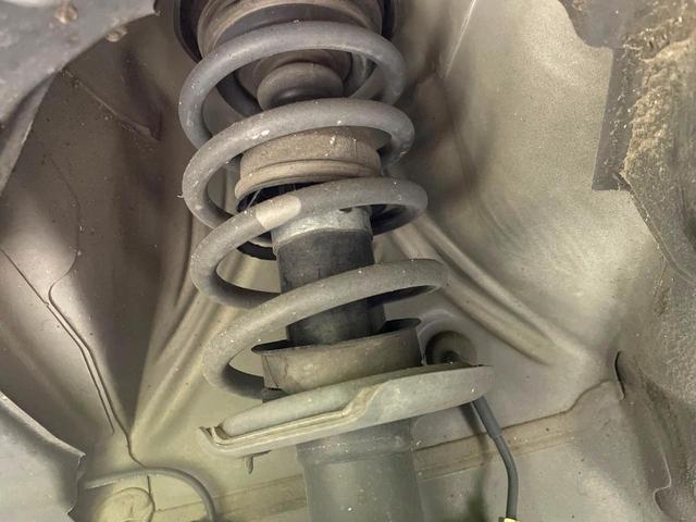 デイズ ハイウェイスター　Ｘ　禁煙車　純正ナビ　全周囲カメラ　ＨＩＤヘッド　ＥＴＣ　Ｂｌｕｅｔｏｏｔｈ接続　フルセグＴＶ　スマートキー　オートエアコン　純正１４インチＡＷ　ＣＤ／ＤＶＤ再生　アイドリングストップ（20枚目）