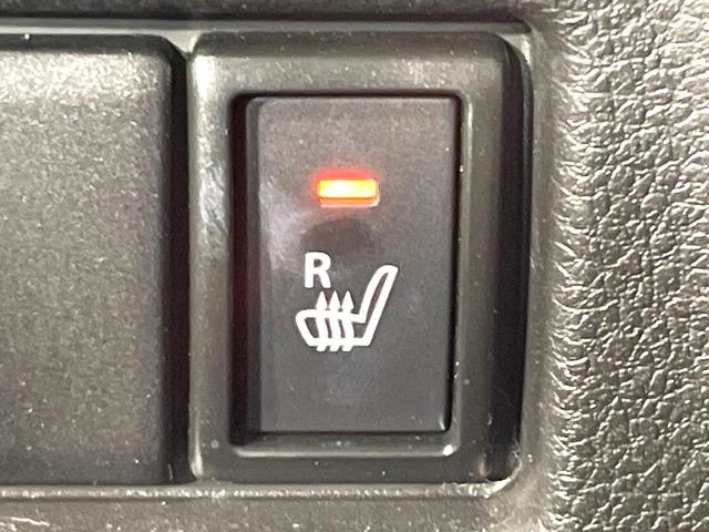 スペーシアカスタム ハイブリッドＸＳ　両側電動ドア　純正８型ナビ　衝突被害軽減システム　レーダークルーズ　禁煙車　シートヒーター　コーナーセンサー　スマートキー　ＬＥＤヘッド　ビルトインＥＴＣ　オートハイビーム　車線逸脱警報（5枚目）