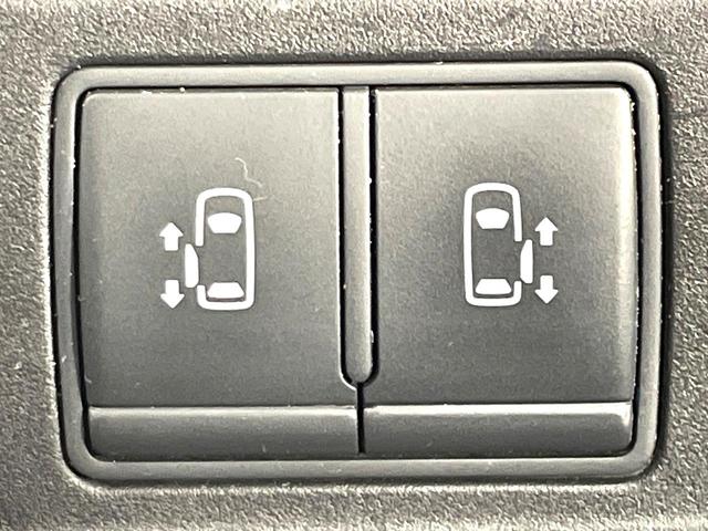 �y�n���Y�t���[�@�\�t�������p���[�X���C�h�h�A�z�X���C�h�h�A�̉��ɑ�������Ă��������ƁA�����I�ɃX���C�h�h�A���J���܂��I�ו��ŗ��肪�ӂ���������Ԃł��A�h�A�̊J���ł��ĂƂ��Ă��֗��I