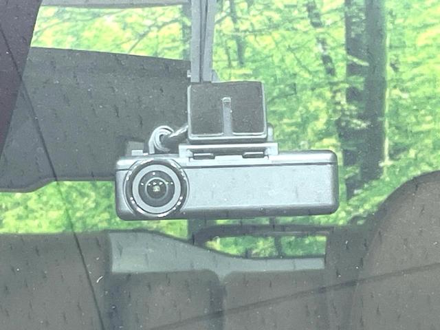 デイズルークス ハイウェイスター　Ｘ　Ｖセレクション　純正ナビ　全周囲カメラ　禁煙車　両側電動ドア　衝突軽減装置　スマートキー　踏み間違い防止装置　車線逸脱警報　ＬＥＤヘッド／フォグ　ドラレコ　フルセグ　Ｂｌｕｅｔｏｏｔｈ　オートライト／エアコン（6枚目）