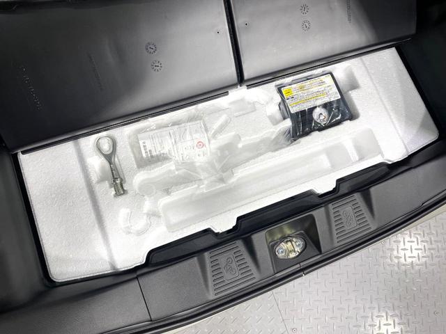 スペーシア ハイブリッドＸ　届出済未使用車　両側電動ドア　セーフティサポート　踏み間違い防止装置　シートヒーター　ＬＥＤヘッド　車線逸脱警報　オートハイビーム　アイドリングストップ　スマートキー　横滑り防止装置（26枚目）