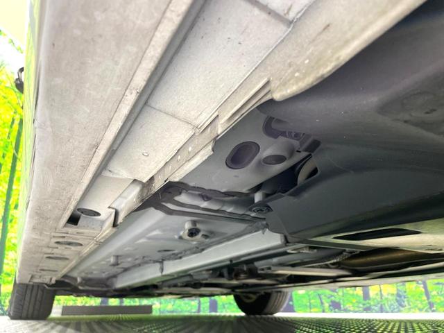 プリウス Ｓ　禁煙車　ナビ　セーフティセンス　バックカメラ　レーダークルーズ　ＥＴＣ　ドラレコ　ＬＥＤヘッド　オートハイビーム　オートライト　オートエアコン　スマートキー　純正１５インチＡＷ　ＣＤ再生　地デジ（22枚目）