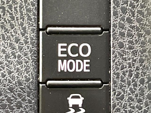 ノア Ｓｉ　ダブルバイビー　禁煙車　純正１０型ナビ　両側電動スライドドア　バックカメラ　セーフティセンス　ＥＴＣ　ドラレコ　Ｂｌｕｅｔｏｏｔｈ接続　クルコン　７人乗り　スマートキー　ＬＥＤヘッド　純正１６インチＡＷ　フォグライト（43枚目）