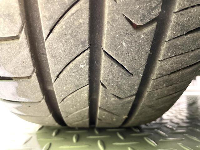 ノア Ｓｉ　ダブルバイビー　禁煙車　純正１０型ナビ　両側電動スライドドア　バックカメラ　セーフティセンス　ＥＴＣ　ドラレコ　Ｂｌｕｅｔｏｏｔｈ接続　クルコン　７人乗り　スマートキー　ＬＥＤヘッド　純正１６インチＡＷ　フォグライト（65枚目）