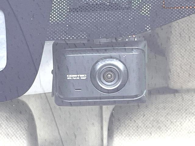 �y�h���C�u���R�[�_�[�z���S�E���S�ȃJ�[���C�t�ɕK�{�̃h���C�u���R�[�_�[�𑕔��I���s���͂������A������^�]�⎖�̂ɑ��������ۂ̏󋵂��f���ŋL�^���A����̃��X�N�ɔ����܂��B