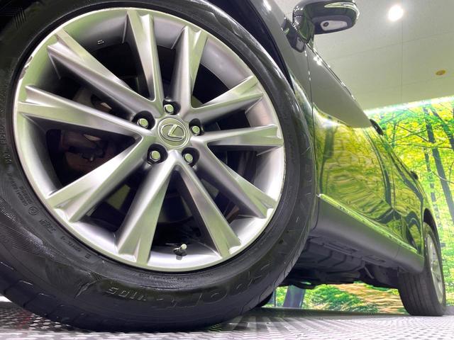 �y�����P�X�C���`�A���~�z�C�[���z�O�ςɃ}�b�`���������A���~�z�C�[���𑕒����Ă���܂��B�e��ЊO�A���~�z�C�[����A�X�^�b�h���X�^�C�����戵�����Ă���܂��B���񂲑��k����������