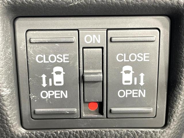 N-BOXカスタム G・Lターボホンダセンシング 禁煙車 両側電動スライド 衝突軽減 純正ナビ アダプティブクルーズ バックカメラ ETC ドラレコ フルセグ スマートキー シートヒーター ハーフレザーシート LEDヘッド/フォグ 革巻きステアリング(8枚目)