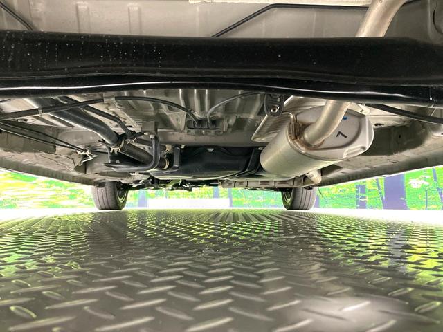 N-BOXカスタム G・Lターボホンダセンシング 禁煙車 両側電動スライド 衝突軽減 純正ナビ アダプティブクルーズ バックカメラ ETC ドラレコ フルセグ スマートキー シートヒーター ハーフレザーシート LEDヘッド/フォグ 革巻きステアリング(19枚目)