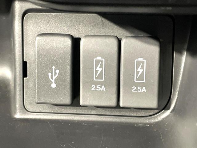 N-BOXカスタム G・Lターボホンダセンシング 禁煙車 両側電動スライド 衝突軽減 純正ナビ アダプティブクルーズ バックカメラ ETC ドラレコ フルセグ スマートキー シートヒーター ハーフレザーシート LEDヘッド/フォグ 革巻きステアリング(45枚目)