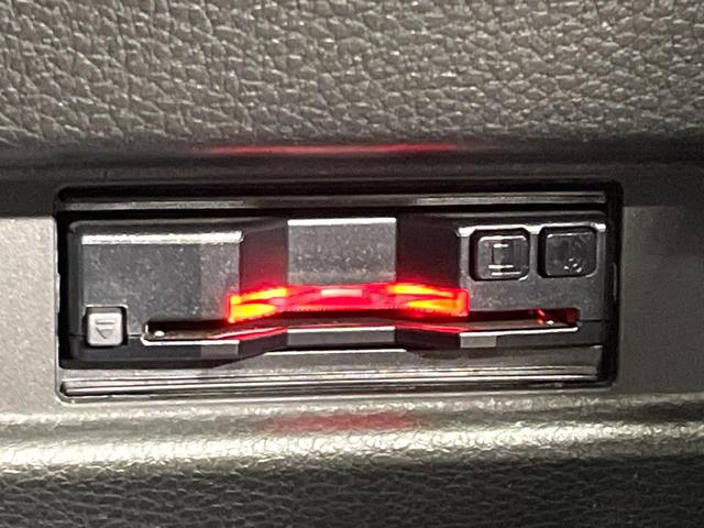 スペーシア ハイブリッドＧ　ＳＤナビ　衝突軽減装置　踏み間違い防止装置　コーナーセンサー　Ｂｌｕｅｔｏｏｔｈ再生　ＥＴＣ　スマートキー　車線逸脱警報　ハイビームアシスト　電動格納ミラー　オートライト／エアコン（4枚目）