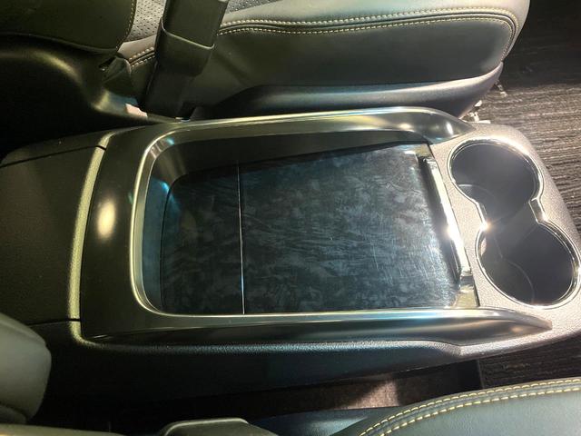 アルファード ２．５Ｓ　タイプゴールド　モデリスタエアロ　純正９型ナビ　バックカメラ　後席モニター　禁煙車　セーフティセンス　レーダークルーズ　両側電動ドア　パワーバックドア　ハーフレザー　ＬＥＤヘッド　ドラレコ　Ｂｌｕｅｔｏｏｔｈ再生（42枚目）