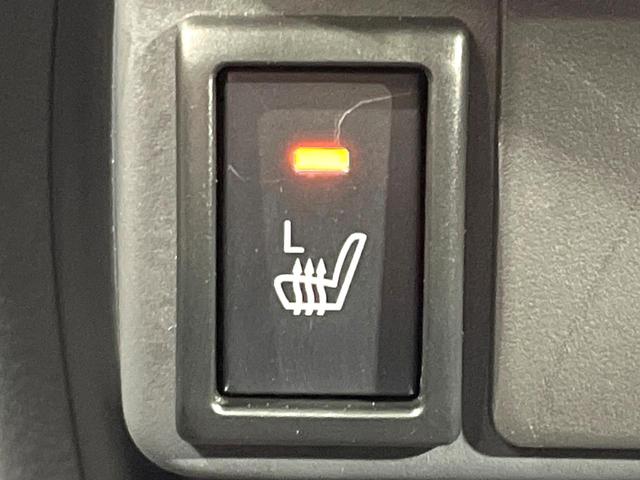 ハスラー Ｘ　純正ナビ　バックカメラ　禁煙車　衝突軽減装置　シートヒーター　ＨＩＤヘッド　ドラレコ　フルセグ　Ｂｌｕｅｔｏｏｔｈ再生　スマートキー　アイドリングストップ　純正革巻きハンドル　純正１５インチアルミ（7枚目）