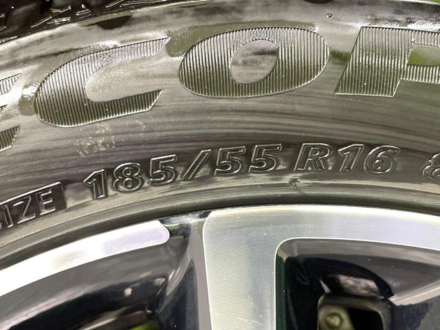 フィット ｅ：ＨＥＶ　ＲＳ　純正９型ナビ　バックカメラ　衝突軽減システム　レーダークルーズコントロール　禁煙車　ドライブレコーダー　ＥＴＣ　Ｂｌｕｅｔｏｏｔｈ再生　フルセグＴＶ　純正１６インチナビ　ＬＥＤヘッドライト（55枚目）