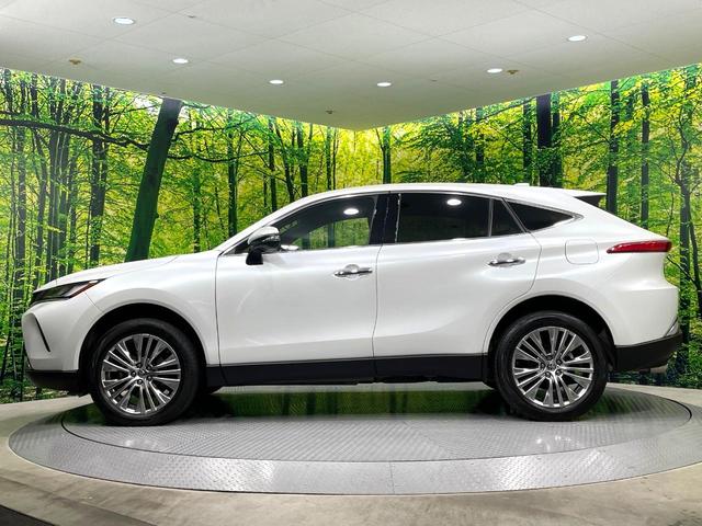 ハリアーハイブリッド Ｚ　純正１２．３型ディスプレイ　全周囲カメラ　禁煙車　衝突軽減装置　レーダークルーズ　ブラインドスポットモニター　デジタルインナーミラー　ＪＢＬサウンド　ドラレコ　フルセグ　Ｂｌｕｅｔｏｏｔｈ再生　ＥＴＣ（28枚目）