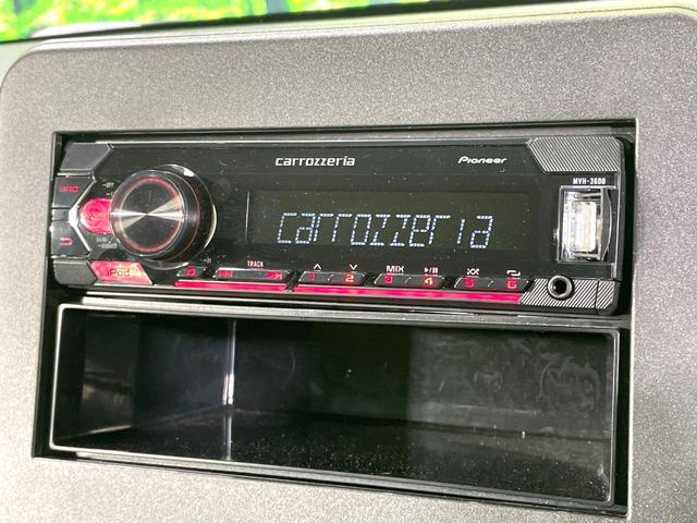 Ｎ－ＢＯＸ ベースグレード　禁煙車　パワースライドドア　ホンダセンシング　アダプティブクルーズ　踏み間違い防止装置　ＬＥＤヘッド　電動パーキングブレーキ　オーディオ　スマートキー　横滑り防止装置　盗難防止装置（6枚目）