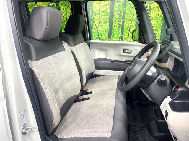 Ｎ－ＢＯＸ ベースグレード　禁煙車　パワースライドドア　ホンダセンシング　アダプティブクルーズ　踏み間違い防止装置　ＬＥＤヘッド　オーディオ　電動パーキング　オートライト／エアコン　スマートキー　横滑り防止装置（10枚目）