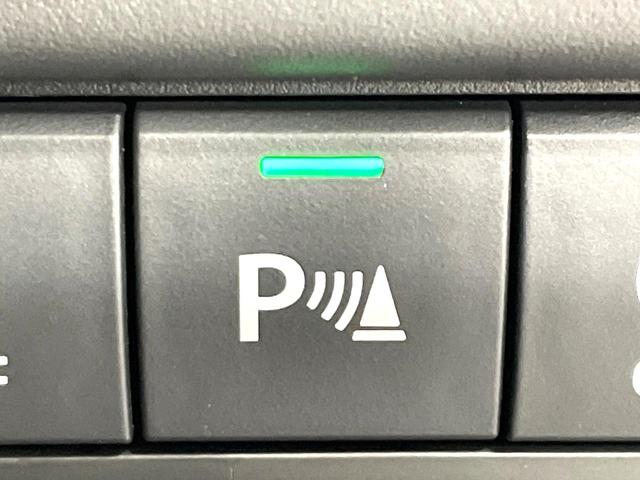 ソリオバンディット ハイブリッドＭＶ　登録済未使用車　純正９型ナビ　全周囲カメラ　両側電動ドア　衝突軽減装置　アダプティブクルーズ　ブラインドスポットモニター　ＬＥＤヘッド／フォグ　シートヒーター　コーナーセンサー　フルセグ（8枚目）