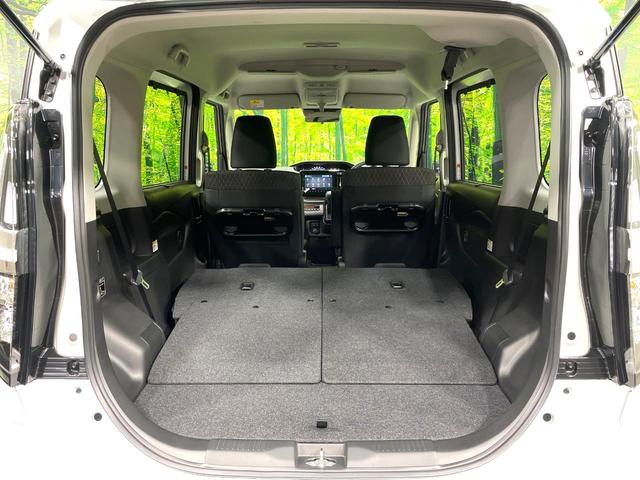 ソリオバンディット ハイブリッドＭＶ　登録済未使用車　純正９型ナビ　全周囲カメラ　両側電動ドア　衝突軽減装置　アダプティブクルーズ　ブラインドスポットモニター　ＬＥＤヘッド／フォグ　シートヒーター　コーナーセンサー　フルセグ（12枚目）