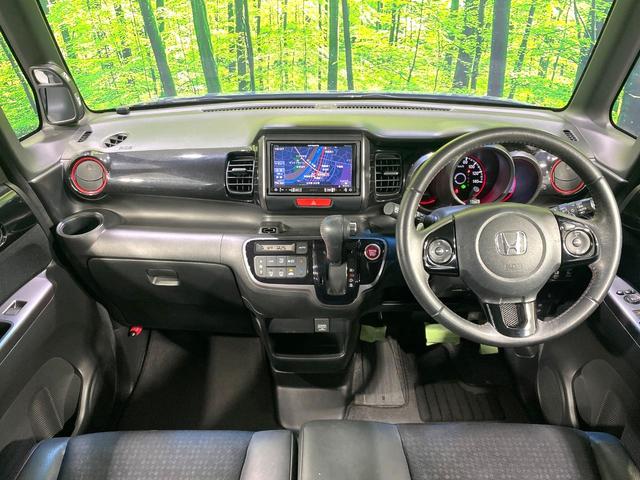 Ｎ－ＢＯＸカスタム ２トーンカラースタイル　Ｇ・ターボＬパッケージ　両側電動ドア　バックカメラ　衝突被害軽減システム　禁煙車　ドラレコ　スマートキー　ＨＩＤヘッド　クルコン　純正１５インチアルミ　オートライト　オートエアコン　Ｂｌｕｅｔｏｏｔｈ　ＣＤ　ＤＶＤ再生（2枚目）