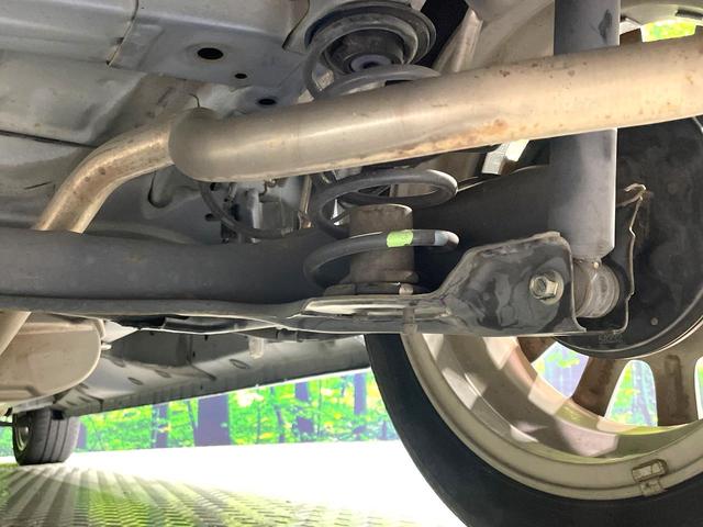 Ｎ－ＢＯＸカスタム ２トーンカラースタイル　Ｇ・ターボＬパッケージ　両側電動ドア　バックカメラ　衝突被害軽減システム　禁煙車　ドラレコ　スマートキー　ＨＩＤヘッド　クルコン　純正１５インチアルミ　オートライト　オートエアコン　Ｂｌｕｅｔｏｏｔｈ　ＣＤ　ＤＶＤ再生（24枚目）