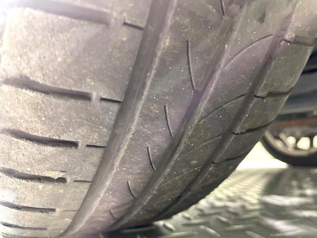 Ｎ－ＢＯＸカスタム ２トーンカラースタイル　Ｇ・ターボＬパッケージ　両側電動ドア　バックカメラ　衝突被害軽減システム　禁煙車　ドラレコ　スマートキー　ＨＩＤヘッド　クルコン　純正１５インチアルミ　オートライト　オートエアコン　Ｂｌｕｅｔｏｏｔｈ　ＣＤ　ＤＶＤ再生（52枚目）