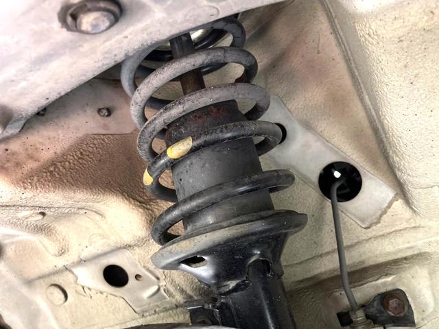 ワゴンＲ ＦＸリミテッドＩＩ　ＳＤナビ　禁煙車　スマートキー　ＥＴＣ　純正１４インチアルミ　盗難防止装置　革巻きステアリング　オートエアコン　地デジ　電動格納ミラー　プライバシーガラス（20枚目）