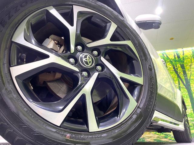 �y�����P�W�C���`�A���~�z�C�[���z�O�ςɃ}�b�`���������A���~�z�C�[���𑕒����Ă���܂��B�e��ЊO�A���~�z�C�[����A�X�^�b�h���X�^�C�����戵�����Ă���܂��B���񂲑��k����������