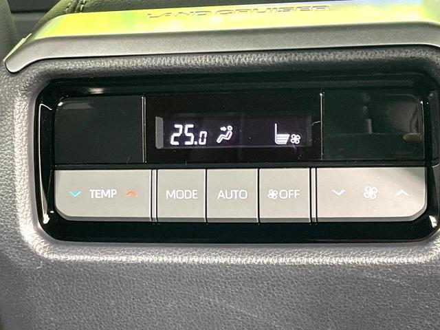 ランドクルーザー２５０ ＶＸ　サンルーフ　純正１２．３型ディスプレイ　全周囲カメラ　禁煙車　丸目ＬＥＤヘッド　セーフティセンス　レーダークルーズ　ブラインドスポットモニター　デジタルインナーミラー　ドラレコ　フルセグ　ＥＴＣ（26枚目）