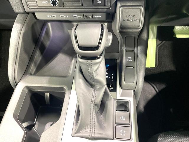 ランドクルーザー２５０ ＶＸ　サンルーフ　純正１２．３型ディスプレイ　全周囲カメラ　禁煙車　丸目ＬＥＤヘッド　セーフティセンス　レーダークルーズ　ブラインドスポットモニター　デジタルインナーミラー　ドラレコ　フルセグ　ＥＴＣ（28枚目）