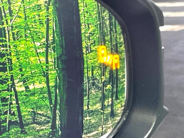 プリウス Ｚ　モデリスタエアロ　ガラスルーフ　純正１２．３型ディスプレイ　全周囲カメラ　禁煙車　セーフティセンス　レーダークルーズ　ブラインドスポットモニター　デジタルインナーミラー　シートベンチレーション　ＥＴＣ（23枚目）