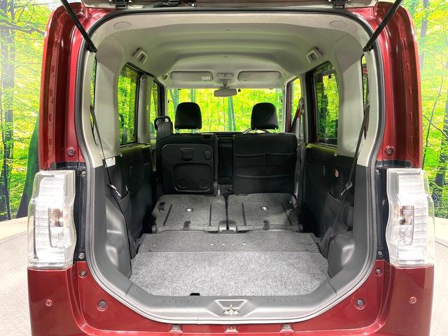 タント カスタムＸ　ＳＡＩＩ　禁煙車　ＳＤナビ　パワースライドドア　衝突軽減装置　踏み間違い防止装置　ＬＥＤヘッド　ＥＴＣ　オートエアコン　アイドリングストップ　スマートキー　純正１４インチアルミ　横滑り防止装置　盗難防止システム（12枚目）