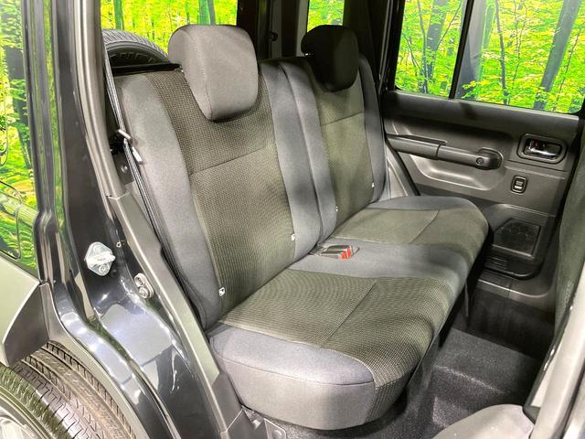 ジムニーノマド ＦＣ　登録済未使用車　セーフティサポート　アダプティブクルーズ　踏み間違い防止装置　シートヒーター　ＬＥＤヘッド　コーナーセンサー　アイドリングストップ　スマートキー　車線逸脱警報　オートハイビーム（11枚目）