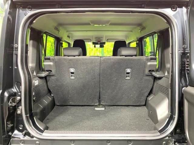 ジムニーノマド ＦＣ　登録済未使用車　セーフティサポート　アダプティブクルーズ　踏み間違い防止装置　シートヒーター　ＬＥＤヘッド　コーナーセンサー　アイドリングストップ　スマートキー　車線逸脱警報　オートハイビーム（12枚目）