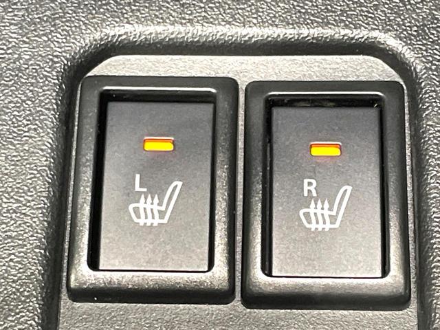 ジムニー ＸＣ　５速ＭＴ　禁煙車　セーフティサポート　クルーズコントロール　スマートキー　踏み間違い防止装置　横滑り防止機能　シートヒーター　ＬＥＤヘッド　４ＷＤ　ターボ　オートライト／エアコン　純正１５インチアルミ（7枚目）