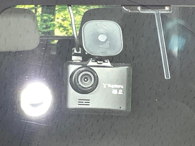 スペーシアギア ハイブリッドＸＺ　ＳＤナビ　バックカメラ　禁煙車　衝突軽減装置　両側電動ドア　スマートキー　踏み間違い防止装置　車線逸脱警報　ＬＥＤヘッド／フォグ　シートヒーター　ドラレコ　フルセグ　Ｂｌｕｅｔｏｏｔｈ再生　ＥＴＣ（5枚目）