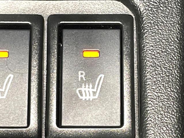 ジムニー ＸＣ　５速ＭＴ　禁煙車　セーフティサポート　クルーズコントロール　スマートキー　踏み間違い防止装置　横滑り防止機能　シートヒーター　ＬＥＤヘッド　４ＷＤ　ターボ　オートライト／エアコン　純正１５インチアルミ（4枚目）