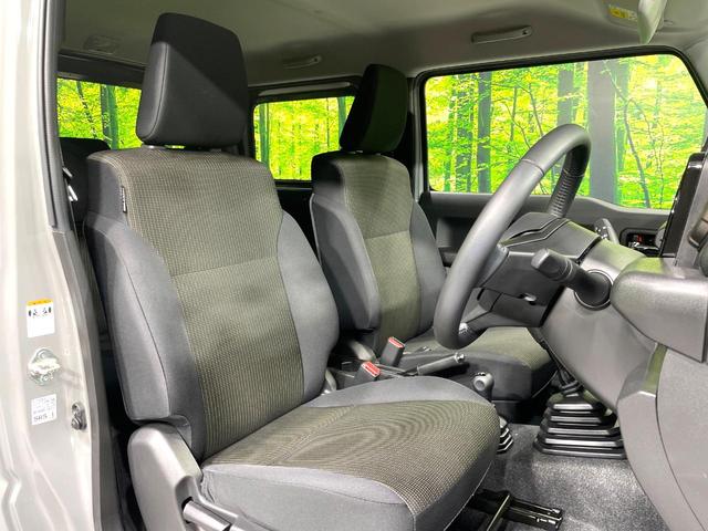 ジムニー ＸＣ　５速ＭＴ　禁煙車　セーフティサポート　クルーズコントロール　スマートキー　踏み間違い防止装置　横滑り防止機能　シートヒーター　ＬＥＤヘッド　４ＷＤ　ターボ　オートライト／エアコン　純正１５インチアルミ（8枚目）