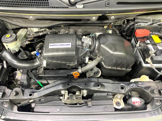 N-BOXカスタム G・Lパッケージ メモリーナビ バックカメラ 禁煙車 パワースライドドア HIDヘッド フルセグ Bluetooth再生 ETC スマートキー 純正14インチアルミ 電動格納ミラー アイドリングストップ オートエアコン(18枚目)