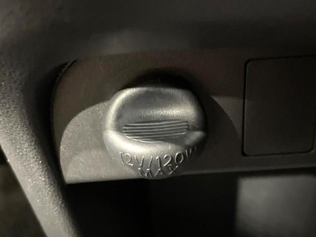 ムーヴキャンバス Ｘリミテッドメイクアップ　ＳＡＩＩＩ　両側電動ドア　スマートアシスト　踏み間違い防止装置　禁煙車　ＬＥＤヘッド　ＥＴＣ　スマートキー　オートライト／エアコン　アイドリングストップ　電動格納ミラー　車線逸脱警報　オートハイビーム（35枚目）