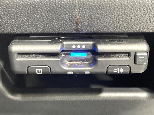 ムーヴキャンバス Ｘブラックアクセントリミテッド　ＳＡＩＩＩ　両側電動スライドドア　Ｐａｎａｓｏｎｉｃ製ナビ　全周囲カメラ　衝突被害軽減システム　禁煙車　ドラレコ　ＥＴＣ　フルセグＴＶ　Ｂｌｕｅｔｏｏｔｈ再生　ＬＥＤヘッド／フロントフォグ　スマートキー（6枚目）