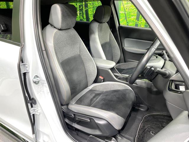 フィット ｅ：ＨＥＶ　ＲＳ　純正８型ナビ　バックカメラ　禁煙車　ホンダセンシング　アダプティブクルーズ　スマートキ―　踏み間違い防止装置　ハーフレザー　ＬＥＤヘッド　ドラレコ　フルセグ　Ｂｌｕｅｔｏｏｔ再生　ＥＴＣ（10枚目）