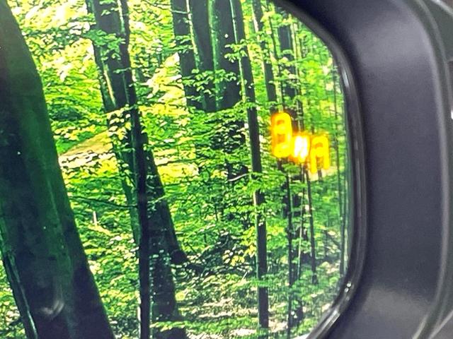 プリウス Ｚ　ガラスルーフ　モデリスタエアロ　純正１２．３型ナビ　全周囲カメラ　禁煙車　セーフティセンス　レーダークルーズ　ブラインドスポットモニター　デジタルインナーミラー　パワーバックドア　ドラレコ　ＥＴＣ（8枚目）