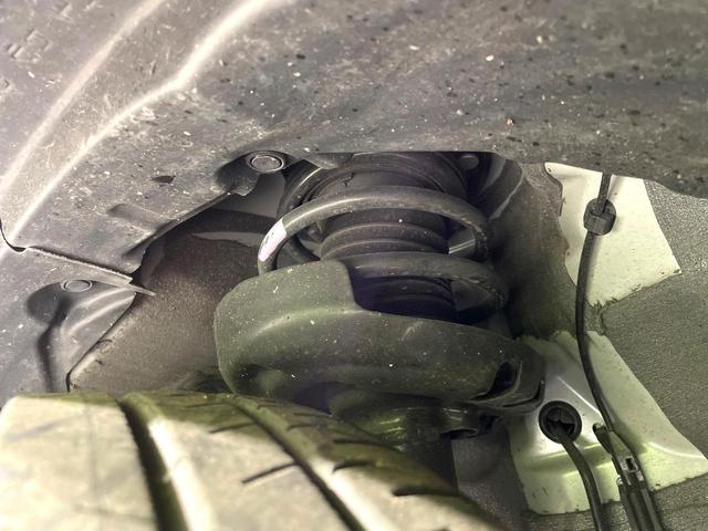 プリウス Ｚ　ガラスルーフ　モデリスタエアロ　純正１２．３型ナビ　全周囲カメラ　禁煙車　セーフティセンス　レーダークルーズ　ブラインドスポットモニター　デジタルインナーミラー　パワーバックドア　ドラレコ　ＥＴＣ（20枚目）