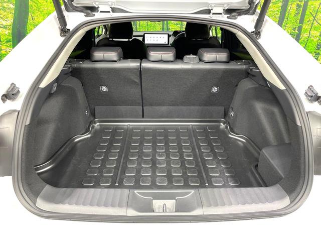 プリウス Ｚ　ガラスルーフ　モデリスタエアロ　純正１２．３型ナビ　全周囲カメラ　禁煙車　セーフティセンス　レーダークルーズ　ブラインドスポットモニター　デジタルインナーミラー　パワーバックドア　ドラレコ　ＥＴＣ（55枚目）