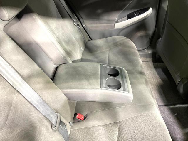 プリウス S 純正ナビ バックカメラ ETC スマートキー オートエアコン/ライト 純正15インチアルミ 電動格納ミラー 盗難防止システム プライバシーガラス(32枚目)