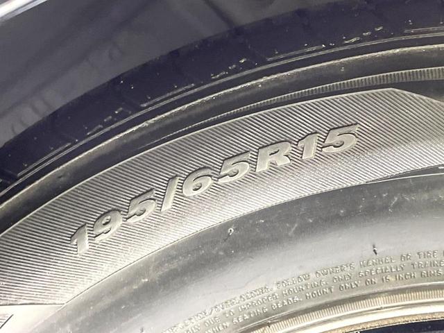 プリウス S 純正ナビ バックカメラ ETC スマートキー オートエアコン/ライト 純正15インチアルミ 電動格納ミラー 盗難防止システム プライバシーガラス(48枚目)