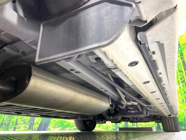 アルファード ２．５Ｓ　Ｃパッケージ　サンルーフ　純正９型ディスプレイ　後席モニター　両側電動ドア　衝突軽減装置　レーダークルーズ　デジタルインナーミラー　ブラインドスポットモニター　電動リアゲート　３眼ＬＥＤヘッド　ドラレコ　ＥＴＣ（29枚目）