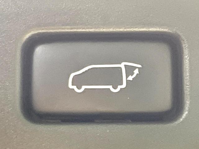 アルファード ２．５Ｓ　Ｃパッケージ　サンルーフ　純正９型ディスプレイ　後席モニター　両側電動ドア　衝突軽減装置　レーダークルーズ　デジタルインナーミラー　ブラインドスポットモニター　電動リアゲート　３眼ＬＥＤヘッド　ドラレコ　ＥＴＣ（34枚目）